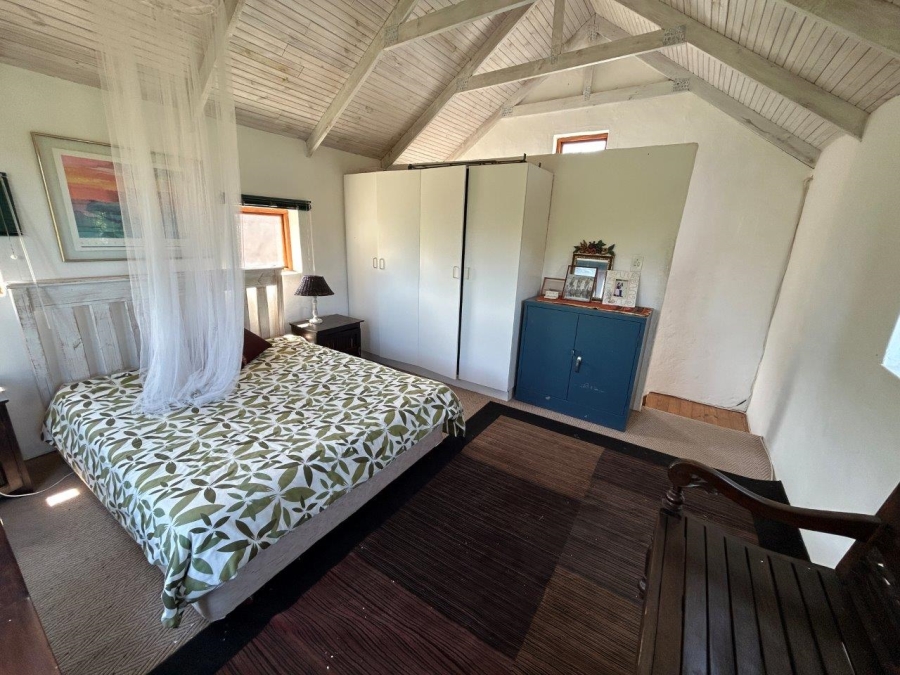 4 Bedroom Property for Sale in Noorsekloof Eastern Cape